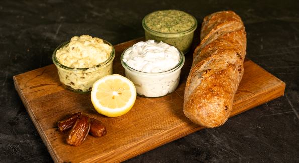 3 köstliche Dip-Rezepte für deine nächste Party
