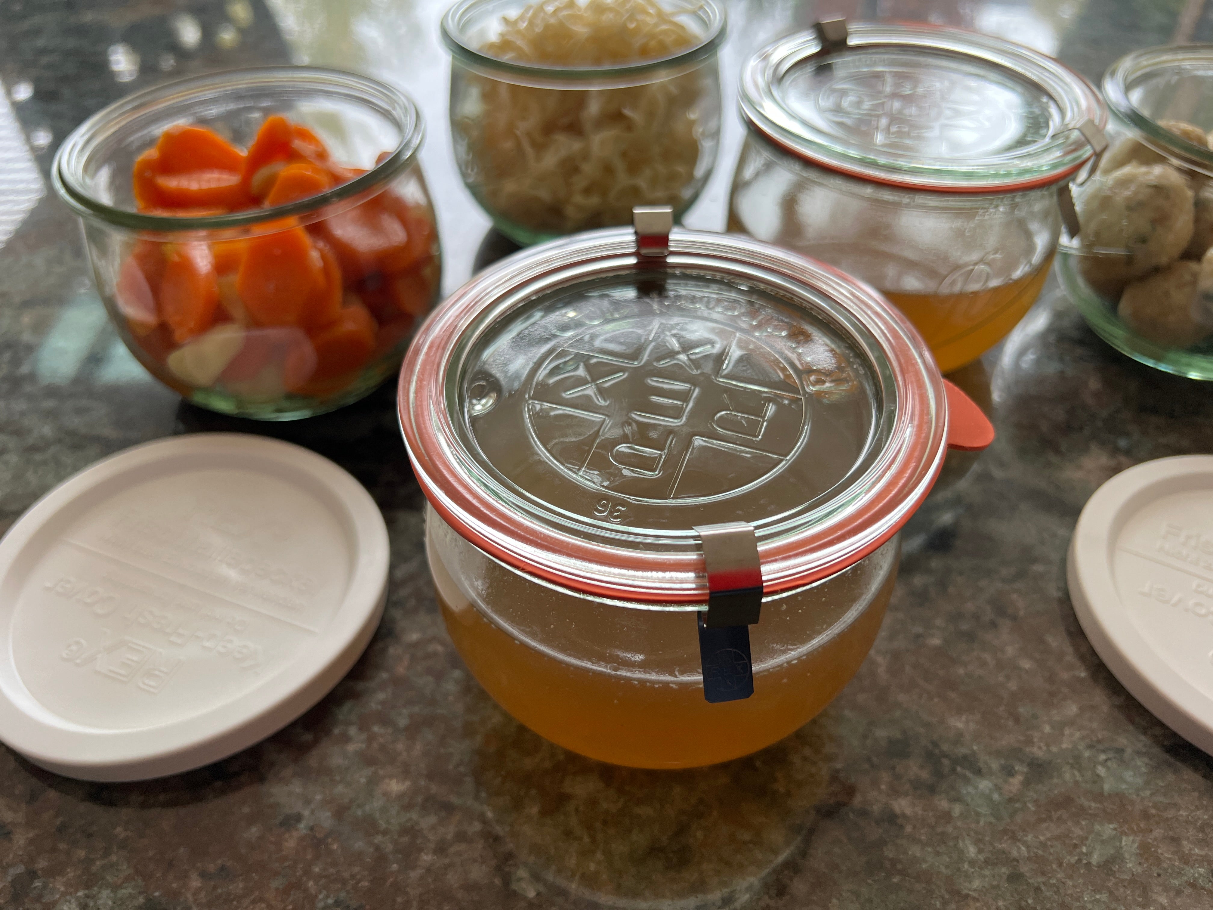 Hühnersuppe auf Vorrat