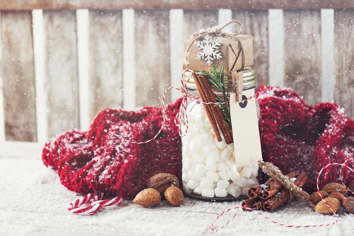Zauberhafte Weihnachtsgeschenke aus Gläsern & Flaschen