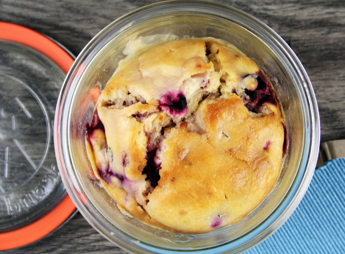 Zwetschkenkuchen im Glas
